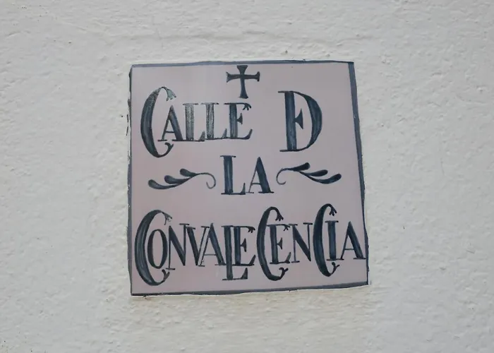 Calle De La Convalecencia